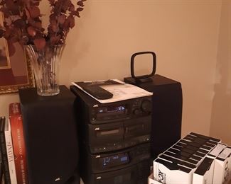 Disc cartridges are sold with the stereo.