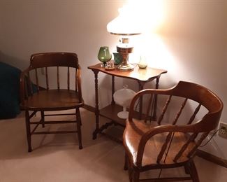 basement bedroom sitting area