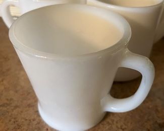 white coffee mugs