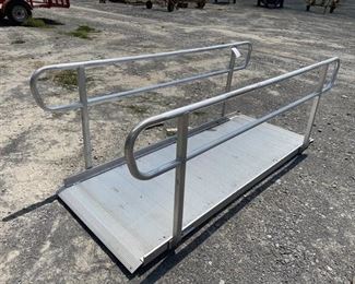 8’ ALUMINUM HANDICAP RAMP