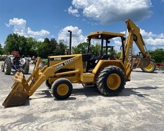 JOHN DEERE 410D LOADER BACKHOE