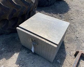 metal toolbox