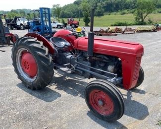 tractor