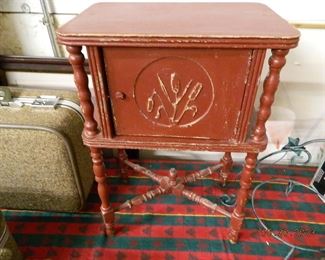 small wood display box