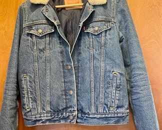 Vintage Levi’s jean jacket 
Another one without the fur, and lots of Levi’s jeans