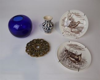 Lot 2141 Mixed Lot  Spode Bird Plates  Brass Trivet  Vases