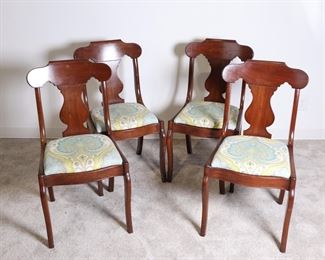 Lot 2211 Set 4 Pennsylvania House Dining Chairs