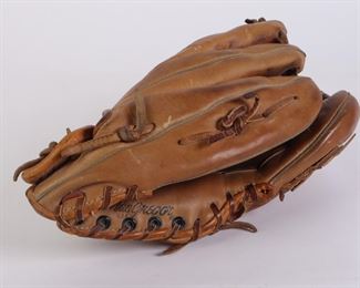 Lot 2427 Vintage Right Handed MacGregor Baseball Glove for Lefties