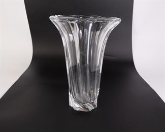 Lot 2819 Art Vannes France Crystal Glass Flower Vase