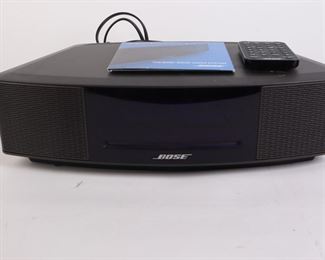 Lot 2842 Bose Wave Music System IV w Remote