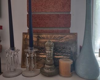 Crystal candlesticks $
40.00