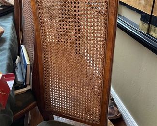 Dining room chair 