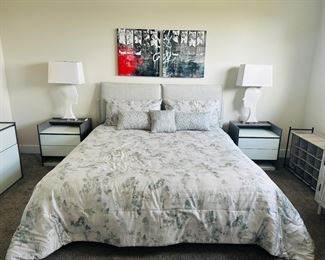 King bed, night stands and dresser
