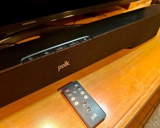 POLK SPEAKER BAR WITH REMOTE