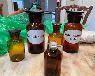 antique pharmaceutical bottles