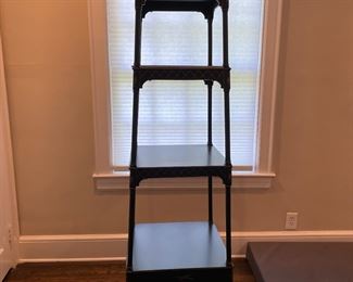 obliqui shaped shelves/ Asian influence