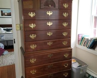 Ethan Allen quality High boy clothes storage dresser chest of drawers solid brasses