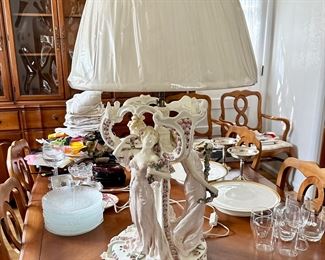 Art Nouveau Vienna Faience table lamp, has a repair