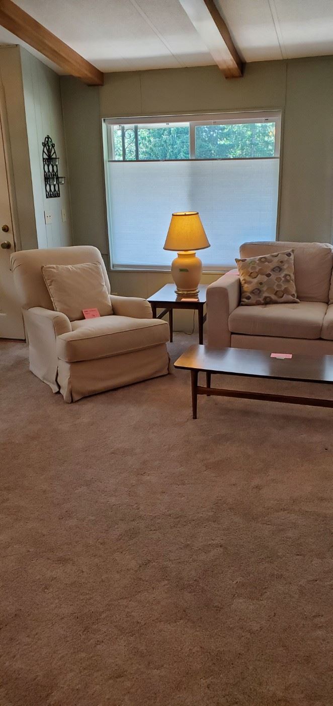 Estate Sale in Kloshe Illahee Manufactured... starts on 6/2/2023