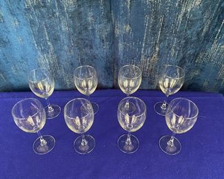 Wine glasses (Set of 8)
