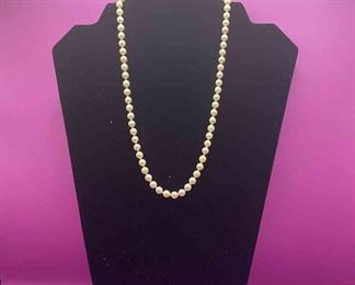 14 K And Pearl Strand