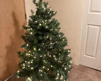 Pre-lit Christmas tree