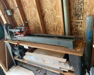 Wood lathe - walker turner