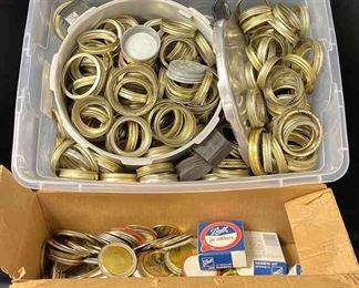 Huge Lot Of Mason Jar Lids Lid Rubbers