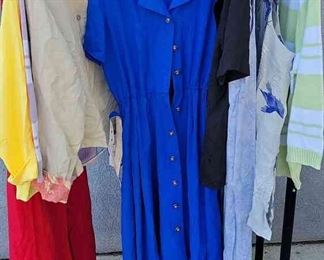 Leslie Faye, Jessica Howard And More Womens Clothing