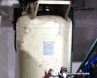 Ingersoll Rand 80 Gallon Upright Air Compressor 220 Connection, Untested, Includes Air Hoses