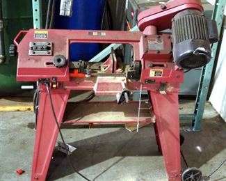 Central Machinery Portable Horizontal/ Vertical Metal Cutting Bandsaw, Powers On