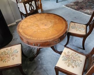 Mahogany Claw & ball Feet Leather top Round Game Table 4 Chairs 