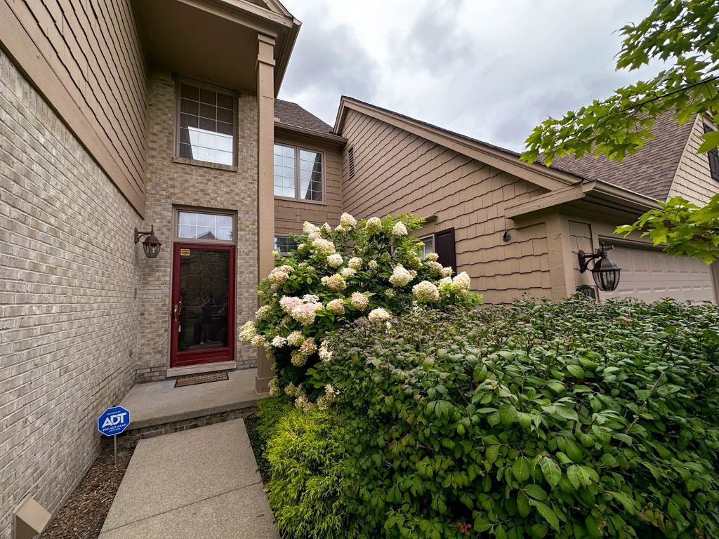 30 OFF Bloomfield Hills 2Day Only Estate Sale starts on 9/8/2023