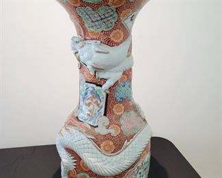Chinese 1868 Meiji Dragon Vase tall