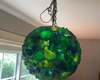 Retro Spun Plastic Floating Lamp