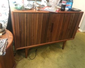 Mid Century Console