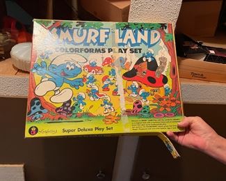 . . . vintage Smurf game