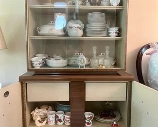 PETITE DISPLAY CABINET