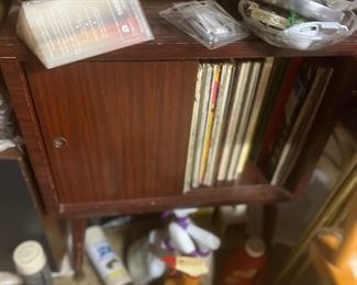 SMALL RECORD CABINET & RECORDS