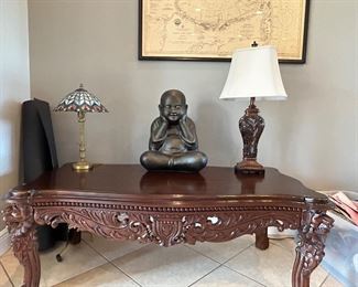 GRANDE HALL LION LEG COFFEE TABLE - HAND CARVED MAHOGANY ANTIQUE REPLICA FROM TOSCANO CATALOG