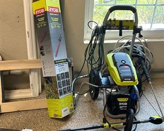 RYOBI ELECTRIC PRESSURE WASHER
2300 PSI