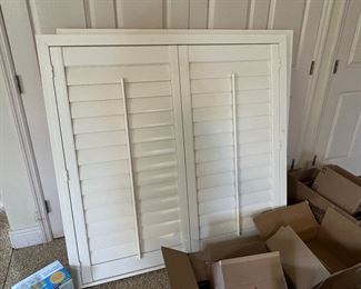 PLANTATION SHUTTERS (2)
FITS INTO AN OPENING OF
51 1/2” W X 50” H