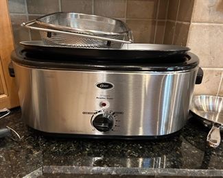 OSTER 22 QUART ROASTER