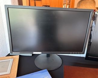 LENOVO LCD MONITOR