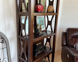 4 SHELF UNIT