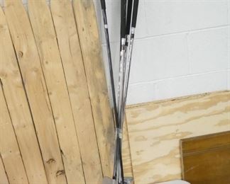 golf clubs