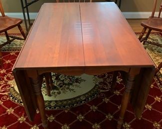 #22	Empire Table w/8 chairs ( 2 captains Chairs) & 3 leaves - 42x32-100x29T Gateleg Drop-down Table 	 $375.00 
