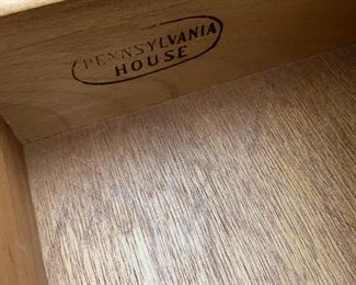 #33	Pennsylvania House End Table w/2 doors & 1 drawer 24x16x24	 $125.00 
#34	Pennsylvania House End Table w/2 doors & 1 drawer 24x16x24	 $125.00 
