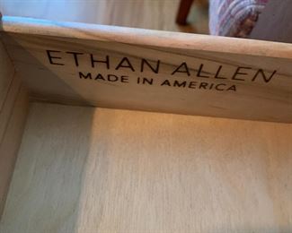#42	Ethan Allen End Table w/1 drawer - 20x27x24	 $100.00 
#43	Ethan Allen End Table w/1 drawer - 20x27x24	 $100.00 
