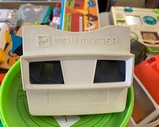 #116	view master Winnie the pooh by GAF	$20 
